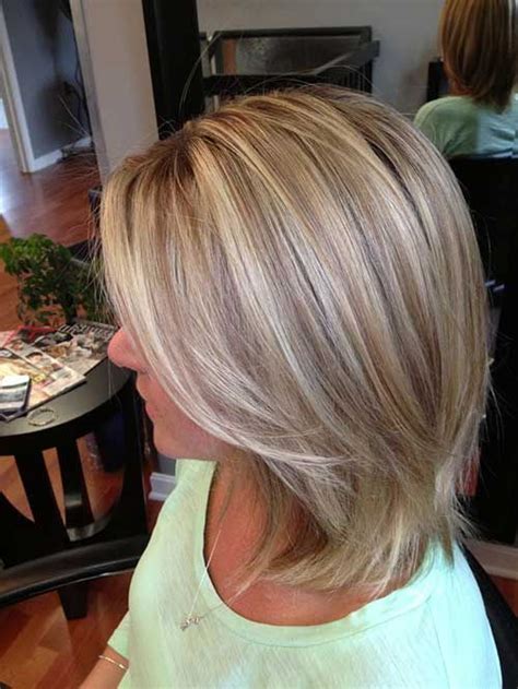 Short Blonde Highlighted Hair Hair In Ash Blonde Hair