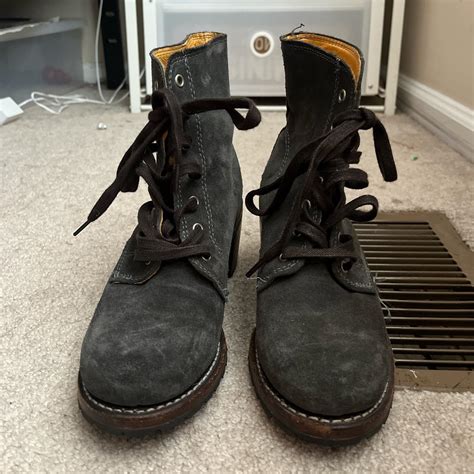 Dark gray Vibram boots size 8.5 - Depop