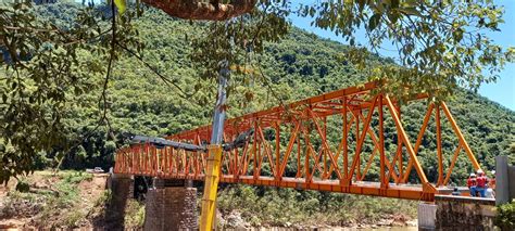 Depois De 114 Dias Reconstrução Da Ponte Que Liga Nova Roma Do Sul A