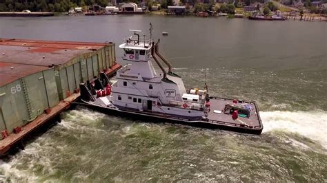 Tidewater Barge Lines Heading Up The Columbia River Youtube