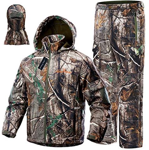 Best Bow Hunting Clothing – 2021 Complete Buyer’s Guide