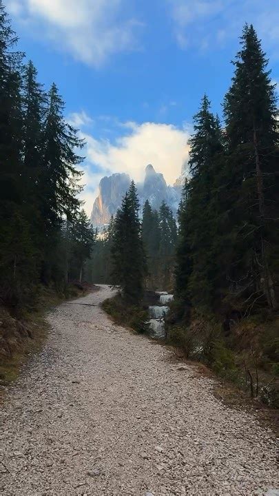 📍 Dolomites Italy 🇮🇹 Follow For More Content 🇮🇹 Youtube