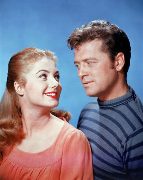 In The Movie Musical Carousel Shirley Jones And Gordon Macrae Were