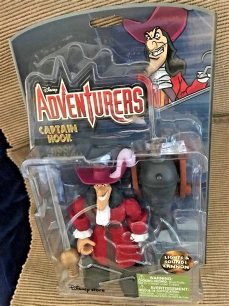 New 1999 Disney Adventures Peter Pan Captain Hook Action Figure Lights