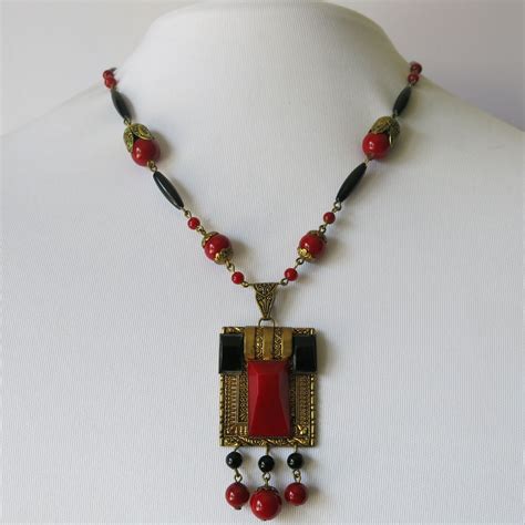 A Vintage Art Deco Czech Glass Necklace Art Nouveau Jewelry Art Deco Jewelry Czech Glass