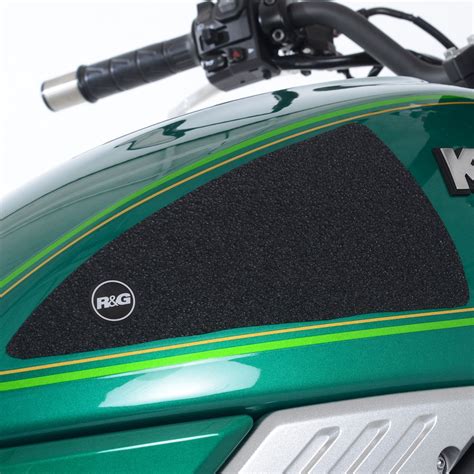 R G Racing Tank Traction 2 Grip Kit For The Kawasaki Z650RS 2022