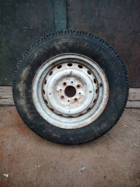 Колесо зимнее ВАЗ r13, 13", 1 шт, 175 мм, 70 %, радиальный, яшз я-400 ...