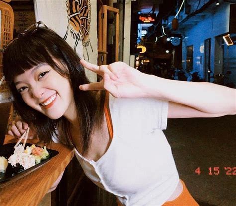 Hot girl gây bão bằng trend xuyên không nhan sắc ngoài đời càng ngỡ ngàng 126130