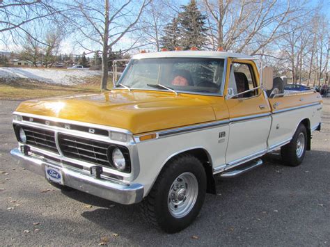 Ford F Ranger Xlt Camper Special Pickup With A V