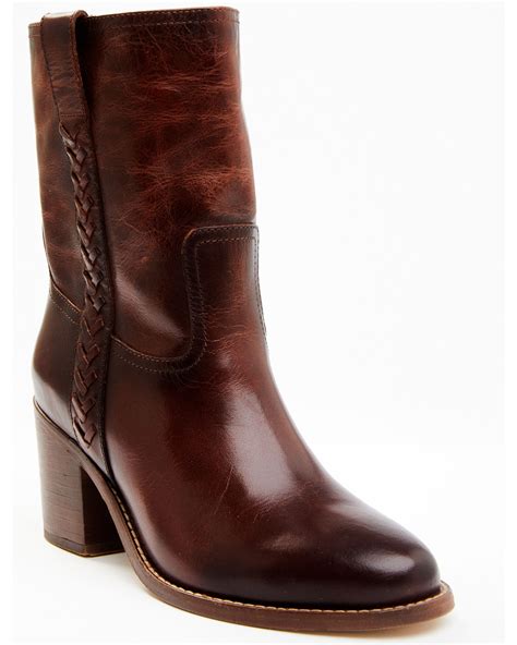 Product Name Cleo Wolf Womens Cranberry Western Boots Round Toe