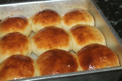 Goan Pao Recipe - Goan Pav Bread Recipe - Pav Rolls