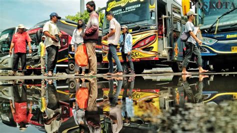 Jumlah Penumpang Bus Naik 23 Persen Saat H 3 Libur Nataru Poskota Co Id