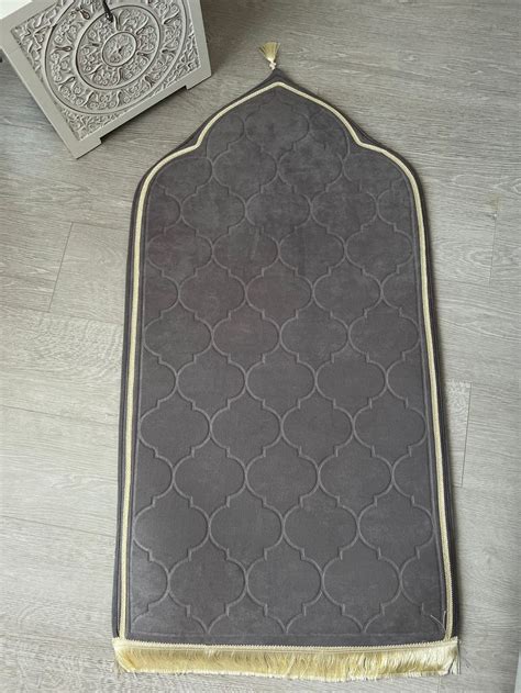 Personalised Name Padded Prayer Mat Non Slip Soft Plush Large