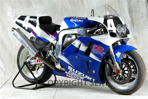 1993 Suzuki GSX R 750 Moto ZombDrive