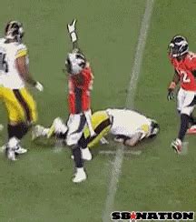 Von Miller Dance GIF - Vonmiller Broncos Football - Discover & Share GIFs