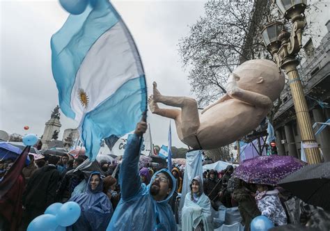 Partido De Milei Apresenta Projeto Para Revogar Aborto Na Argentina E