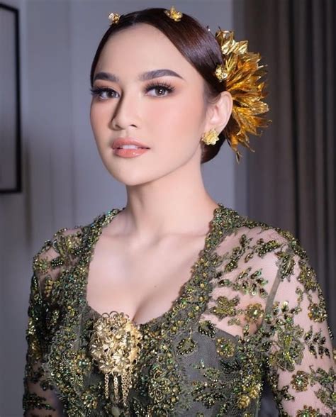 Pin By Nur Azizah On INDONESIA GRILS Bridal Makeup Looks Wedding