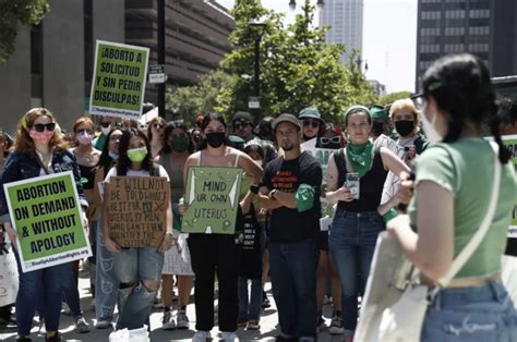 La Jornada Maya Internacional Efe La Marea Verde Del Aborto De