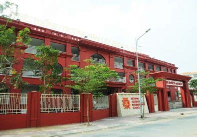 Vietnam Australia Int. School Phan Xich Long International-schools.org