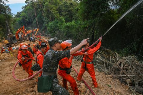 现场直击：北碚歇马街道虎头村山火扑救正有序进行山火新浪财经新浪网