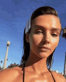 Bikini Gifs Sex Gifs Porn XXX GIFs 3900674 PICTOA