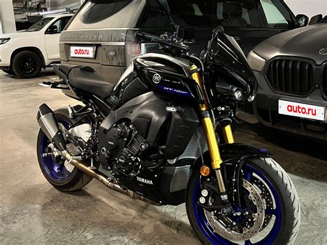 Купить б у Yamaha MT 10 инжектор 6 передач в Москве синий naked bike 2023 года по цене 2 450