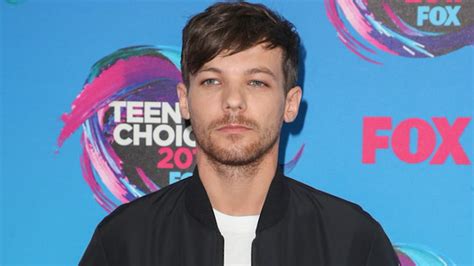 Louis Tomlinson Edad Familia Biografía Famous Birthdays