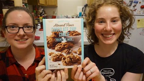 Review Trader Joes Almond Flour Chocolate Chip Baking Mix Youtube