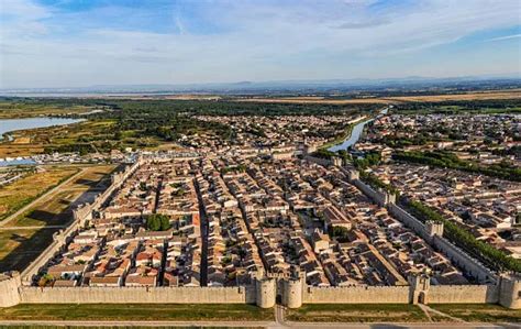 Aigues Mortes Tour Guide Official Guide In Occitania