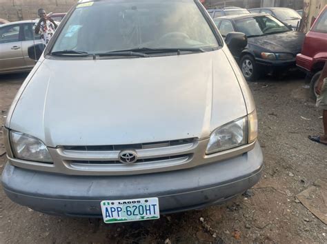 Super Clean Firstbody Toyota Sienna In Perfect Conditions K