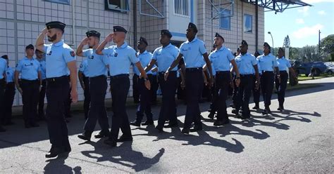 Exclu Gendarmerie Emmanuel Macron Va Annoncer De Nouvelles Brigades