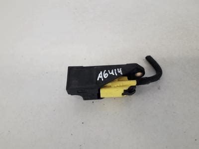 Q Used Srs Airbag Crash Sensor Volkswagen Bora L New