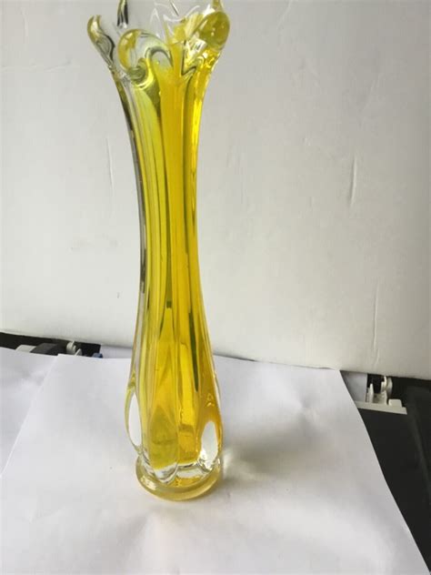 Vintage Mcm Swung Glass Bud Vase Stretch Fingers Canary Yellow