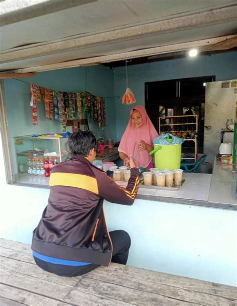 Ibu Ibu Penerima Program KURMA Di Sidoarjo Sukses Bantu Ekonomi