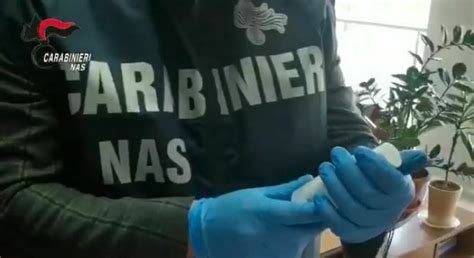 Reggio Calabria Sequestrate Confezioni Di Gel Igienizzante