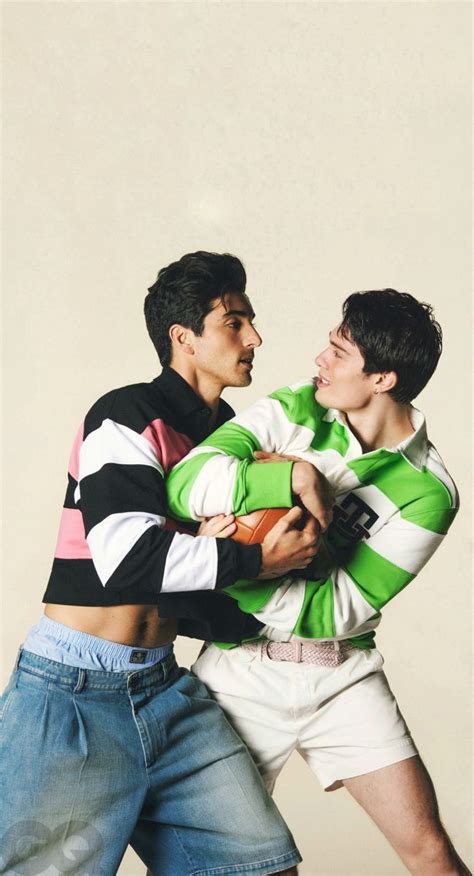 Red White And Royal Blue Royal Blue Wallpaper Cute Gay Couples Blue Bloods