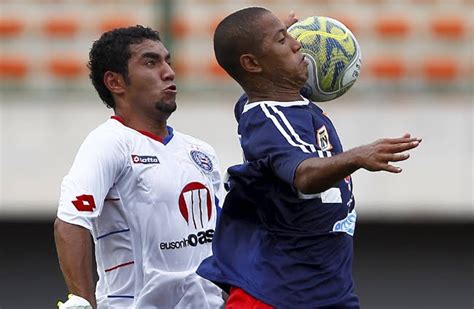 Futebol Bahiano EC Bahia E EC Vitoria Jogos AO VIVO Bahia 3 X 0