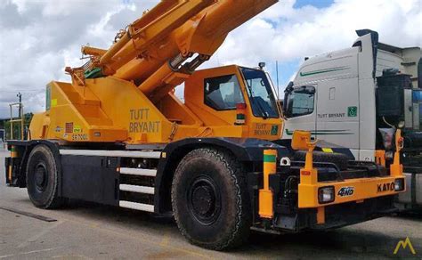 Kato Sr L Ton Rough Terrain Crane For Sale Hoists Material