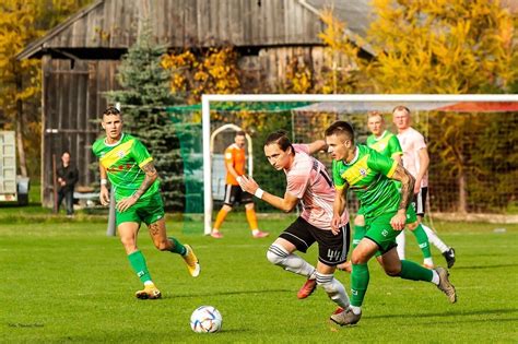 4 liga podkarpacka Cosmos Nowotaniec pewnie pokonuje Lechię Sędziszów