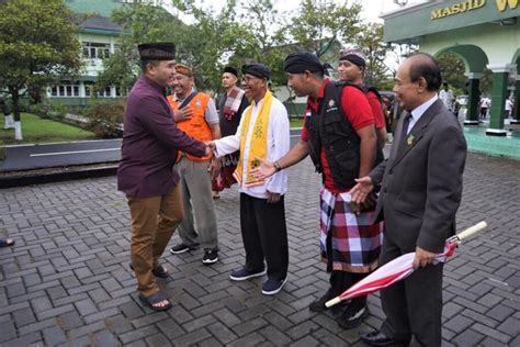 Idul Adha Danrem Wijayakusuma Sholat Bersama Masyarakat Dan