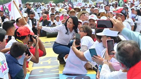 Alejandra Del Moral Implementar Licencia Y Tarjet N Gratuitos Para