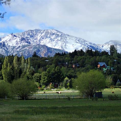 El Bolsón y Lago Puelo AVC turismo Excursiones en Bariloche