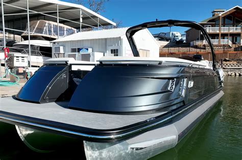 10 Most Luxurious Pontoon Boats Splash Explore