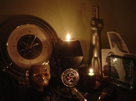 Altars: Pagan Ancestor Altar. | Wiccan altar, Altar, Ancestor