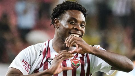 Hataysporlu Fisayo Dele Bashiru Lazioya Transfer Oldu Futbol