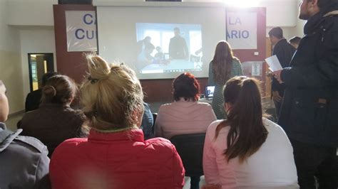 Un Chico De Pehuajó Recibió La Primera Prótesis 3d Impresa Por Reclusas De La Cárcel De Ezeiza