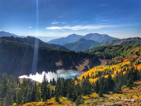 Autumn comes to the Wasatch mountains — Desolation Lake from the ...