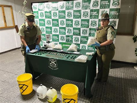 Carabineros Incauta M S De Tres Kilos Y Medio De Pasta Base De Coca Na