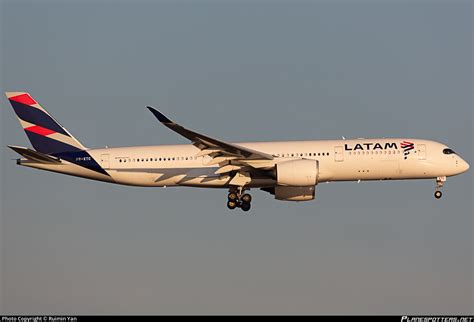 Pr Xtc Latam Airlines Brasil Airbus A350 941 Photo By Ruimin Yan Id 1004115