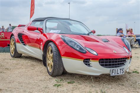 Lotus Elise Gold Leaf Special Edition At Silverstone Flickr